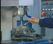 數(shù)控加工中心常見機(jī)械傷害和預(yù)防措施